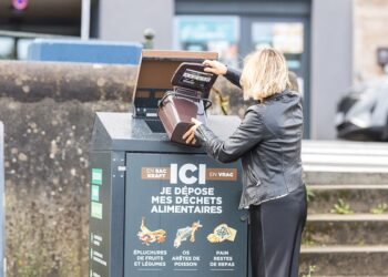 Pornic agglo installe de nouvelles bornes pour vos déchets alimentaires
